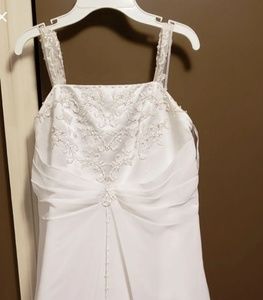 🎇 PRICE REDUCED! 🎇  Communion Dress/Veil